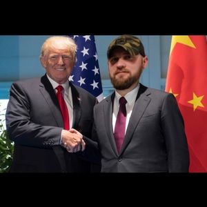 Meet your Posher, Christian